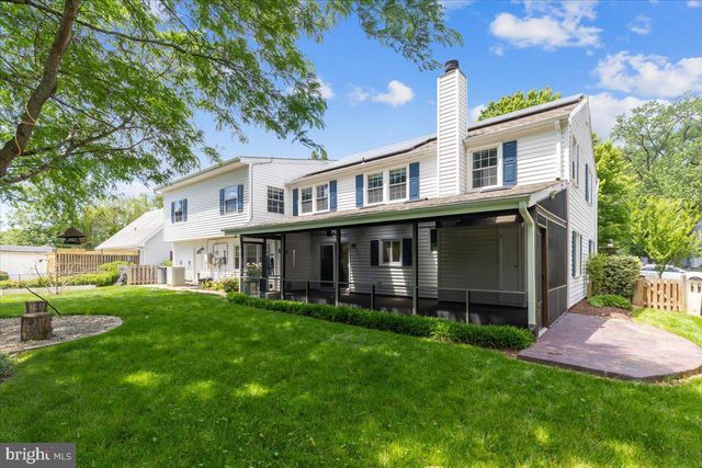 13107 PARSON LN, Fairfax, VA 22033