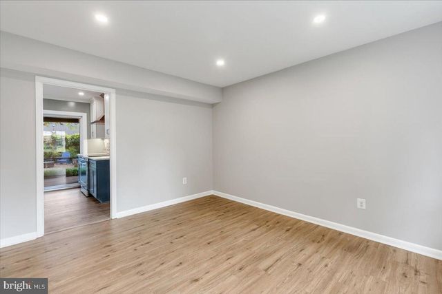 13107 PARSON LN, Fairfax, VA 22033