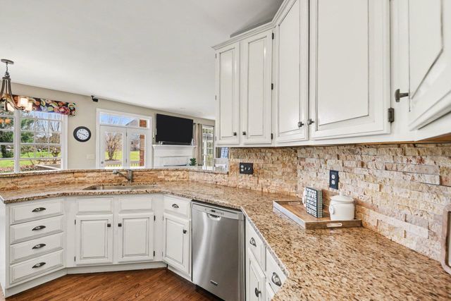 1695 Grandview Drive, Hebron, KY 41048