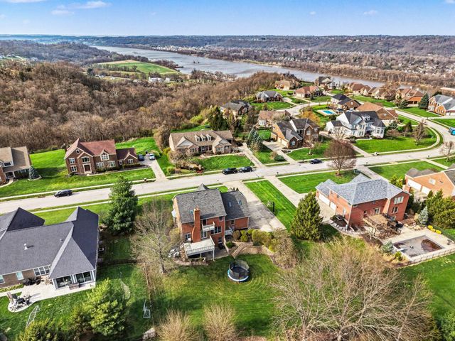 1695 Grandview Drive, Hebron, KY 41048