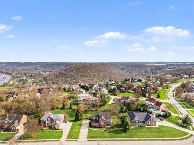 1695 Grandview Drive, Hebron, KY 41048