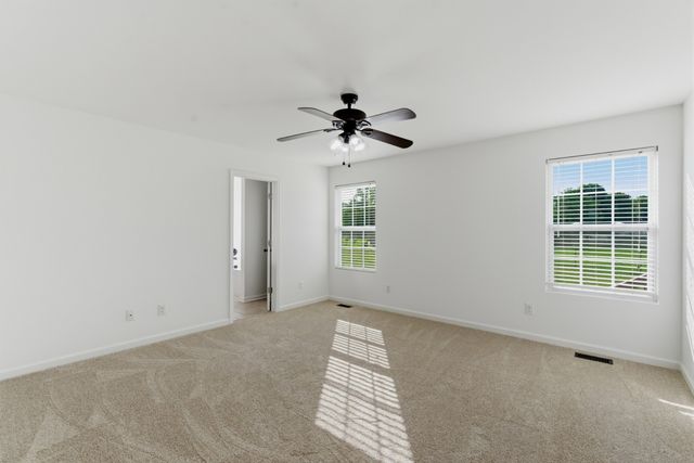 738 Sycamore Dr, Springfield, TN 37172