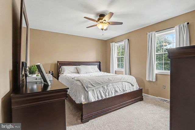 168 FOXCHASE DR, Elizabethtown, PA 17022