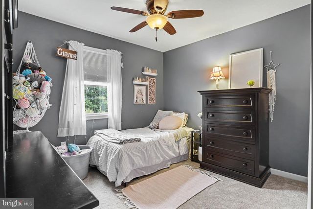 168 FOXCHASE DR, Elizabethtown, PA 17022