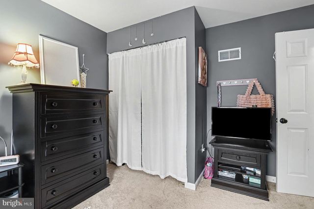 168 FOXCHASE DR, Elizabethtown, PA 17022