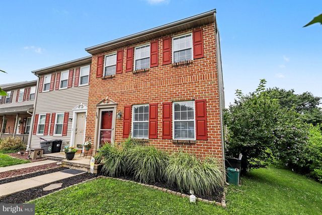 168 FOXCHASE DR, Elizabethtown, PA 17022