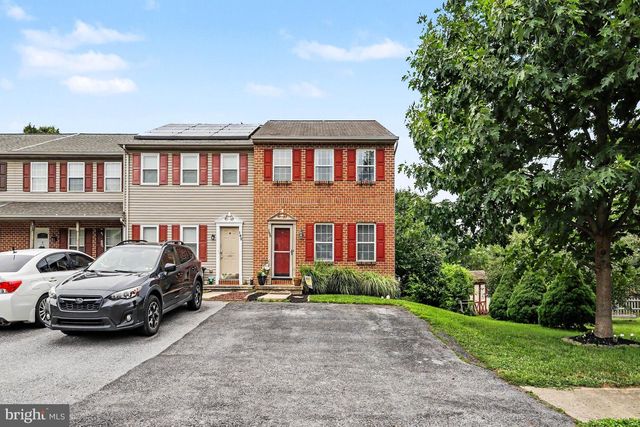 168 FOXCHASE DR, Elizabethtown, PA 17022