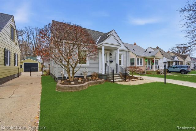 3371 Byrd Street, Dearborn, MI 48124