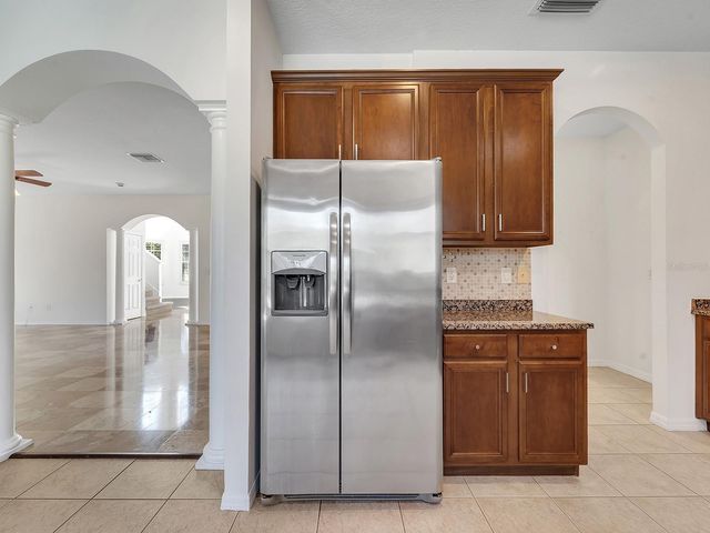 18022 MAUI ISLE DRIVE, Tampa, FL 33647