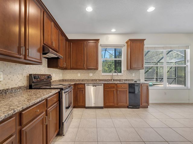 18022 MAUI ISLE DRIVE, Tampa, FL 33647