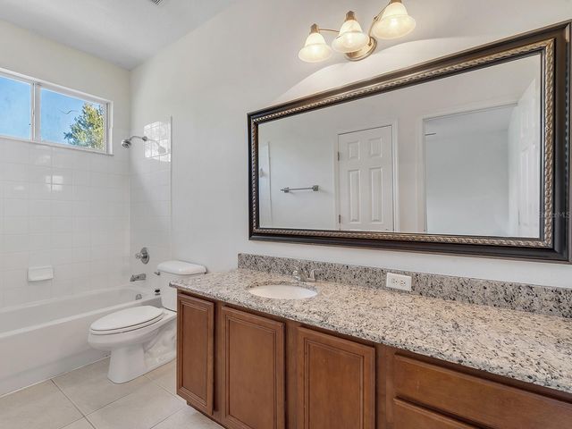 18022 MAUI ISLE DRIVE, Tampa, FL 33647