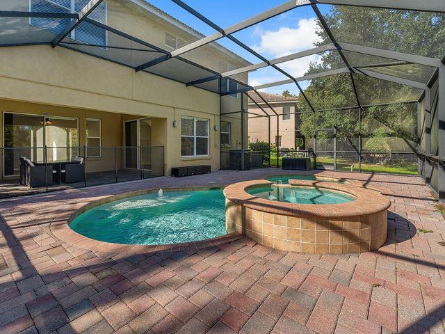 18022 MAUI ISLE DRIVE, Tampa, FL 33647