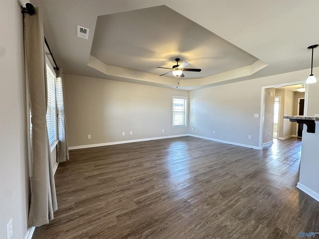 109 Lois Mance Lane, New Market, AL 35761