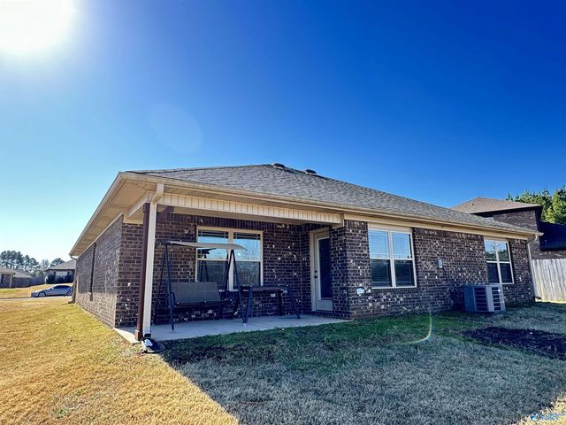 109 Lois Mance Lane, New Market, AL 35761