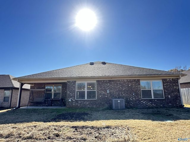 109 Lois Mance Lane, New Market, AL 35761