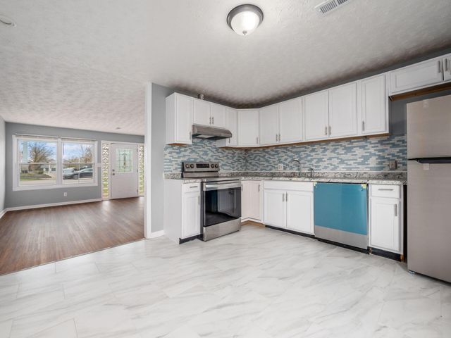 3388 Hilliard Rome Road, Hilliard, OH 43026