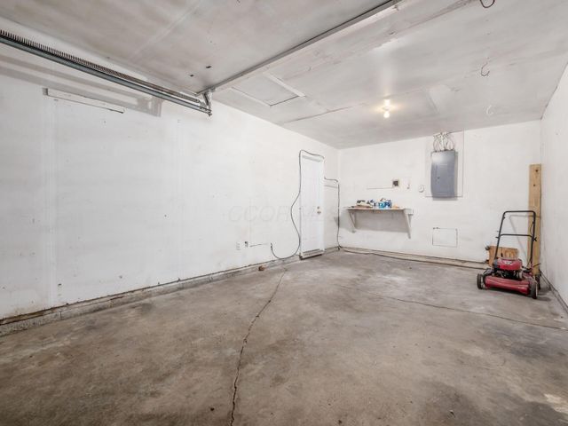 3388 Hilliard Rome Road, Hilliard, OH 43026