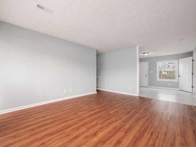 3388 Hilliard Rome Road, Hilliard, OH 43026