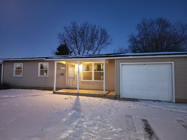 423 Dalhart Avenue, Romeoville, IL 60446