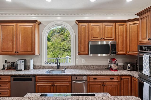 4671 Bunker Hill Rd, Cookeville, TN 38506