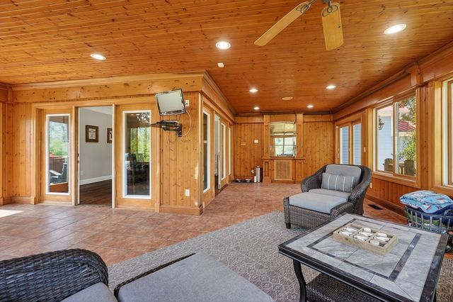 4671 Bunker Hill Rd, Cookeville, TN 38506