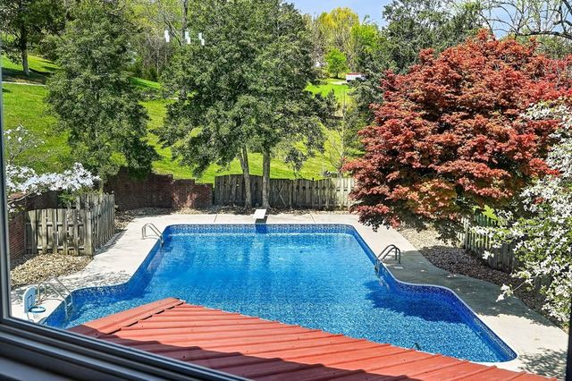 4671 Bunker Hill Rd, Cookeville, TN 38506