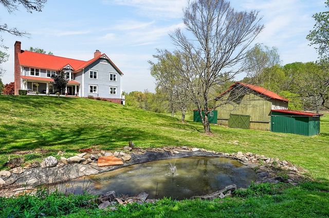 4671 Bunker Hill Rd, Cookeville, TN 38506