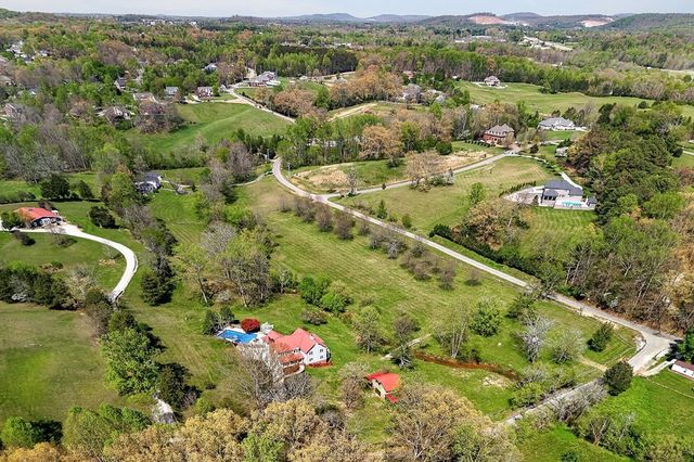 4671 Bunker Hill Rd, Cookeville, TN 38506