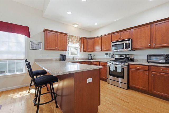 4 Daisy Lane 4, Raynham, MA 02767