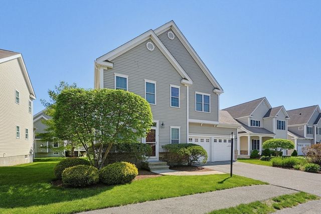 4 Daisy Lane 4, Raynham, MA 02767