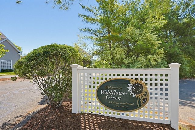 4 Daisy Lane 4, Raynham, MA 02767