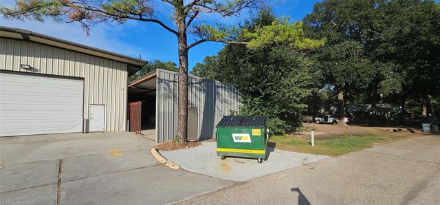 119 Heatherwood Drive, Spring, TX 77386