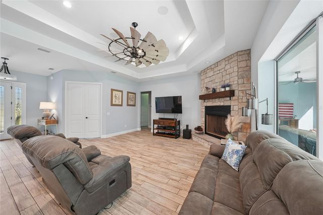 2075 COUNTY ROAD 243F, Wildwood, FL 34785