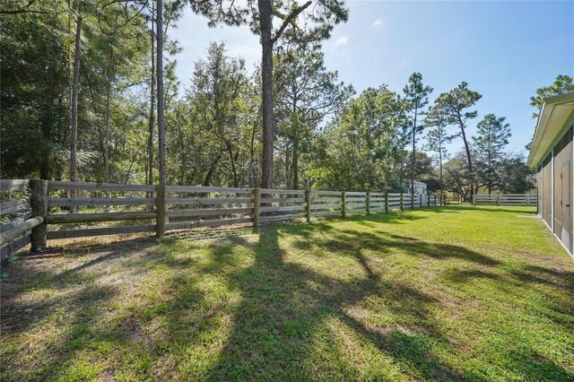 2075 COUNTY ROAD 243F, Wildwood, FL 34785