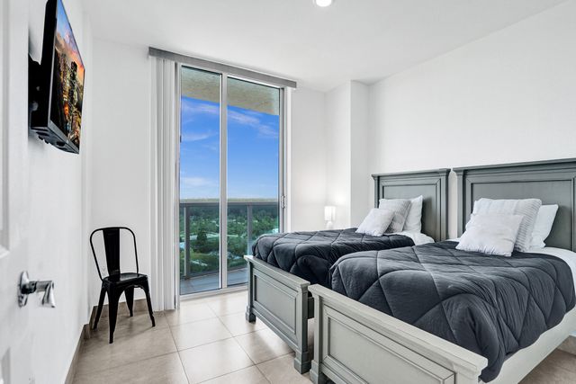 2641 N Flamingo Road 2105n, Sunrise, FL 33323