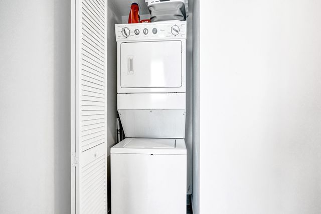 2641 N Flamingo Road 2105n, Sunrise, FL 33323