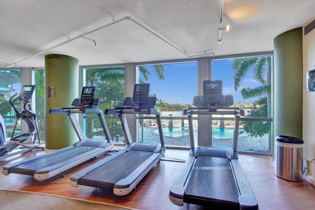 2641 N Flamingo Road 2105n, Sunrise, FL 33323