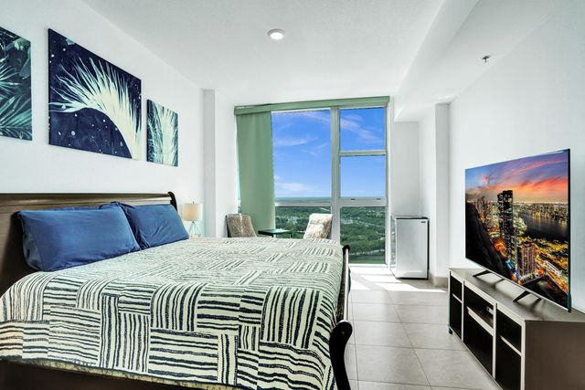 2641 N Flamingo Road 2105n, Sunrise, FL 33323