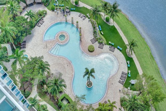 2641 N Flamingo Road 2105n, Sunrise, FL 33323