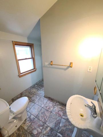 4420 N 71st STREET, Milwaukee, WI 53218