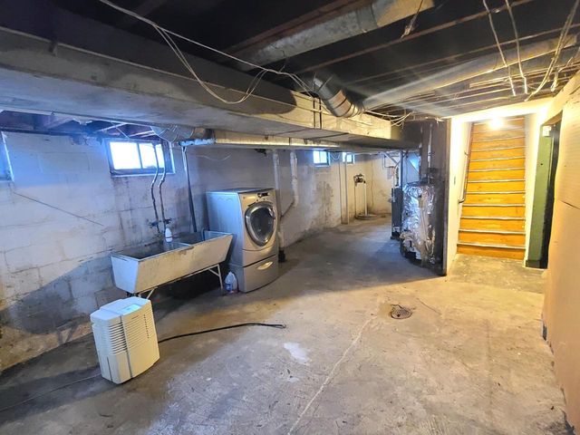 4420 N 71st STREET, Milwaukee, WI 53218