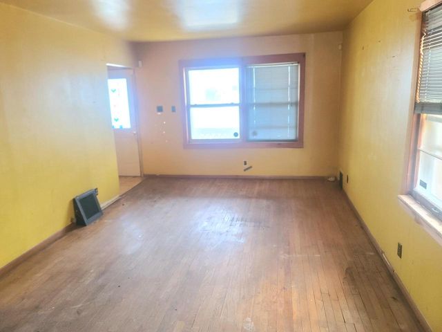 4420 N 71st STREET, Milwaukee, WI 53218