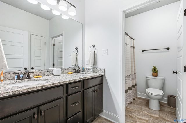 18394 Red Tail Street, Athens, AL 35613