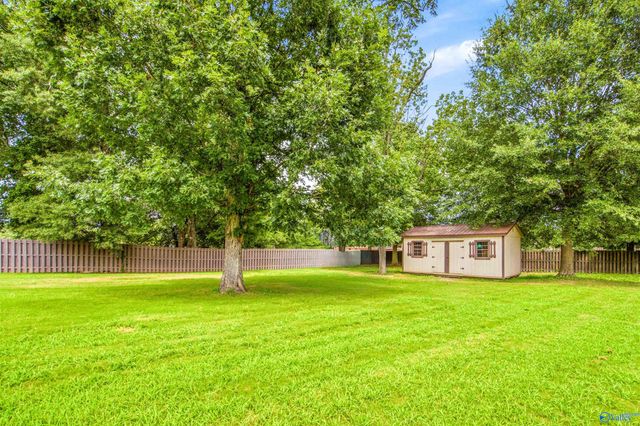 18394 Red Tail Street, Athens, AL 35613