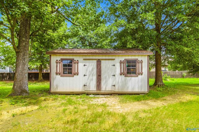 18394 Red Tail Street, Athens, AL 35613
