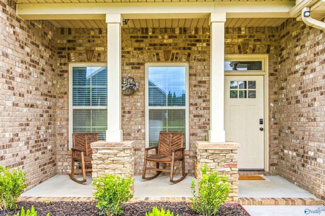 18394 Red Tail Street, Athens, AL 35613