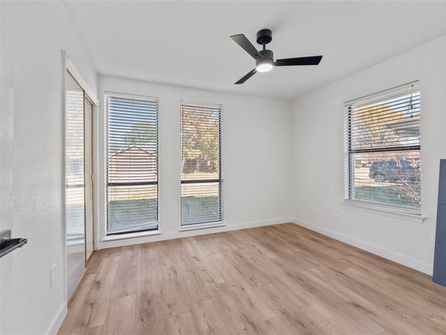 610 Betsy Ross Drive, Arlington, TX 76002