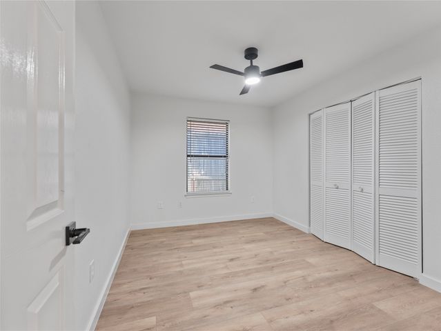 610 Betsy Ross Drive, Arlington, TX 76002