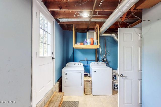 151 W Mountain Road, Queensbury, NY 12804