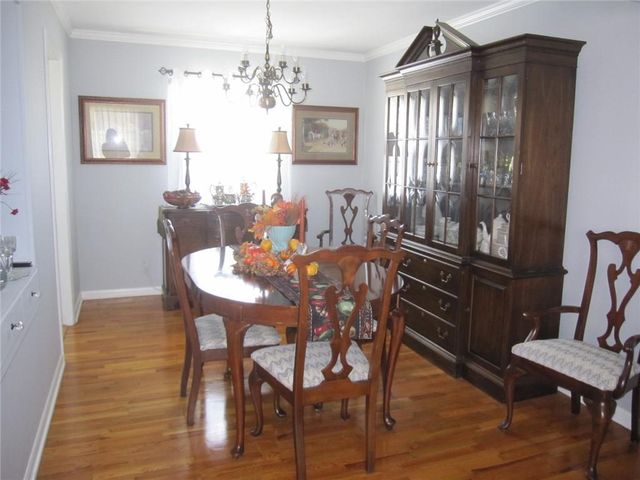 2105 Chambers Avenue, St Joseph, MO 64506